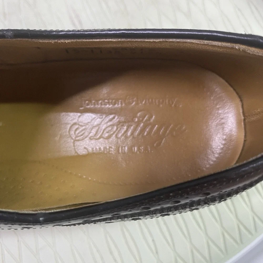 Johnston & Murphy wear wingtip up